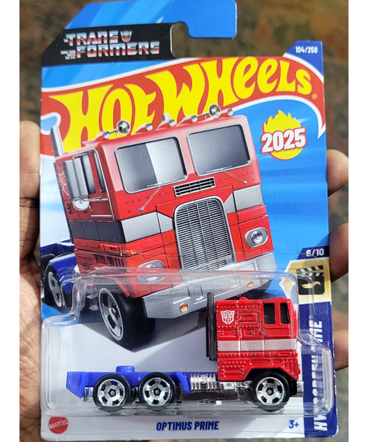 Transformers Optimus Prime 2025